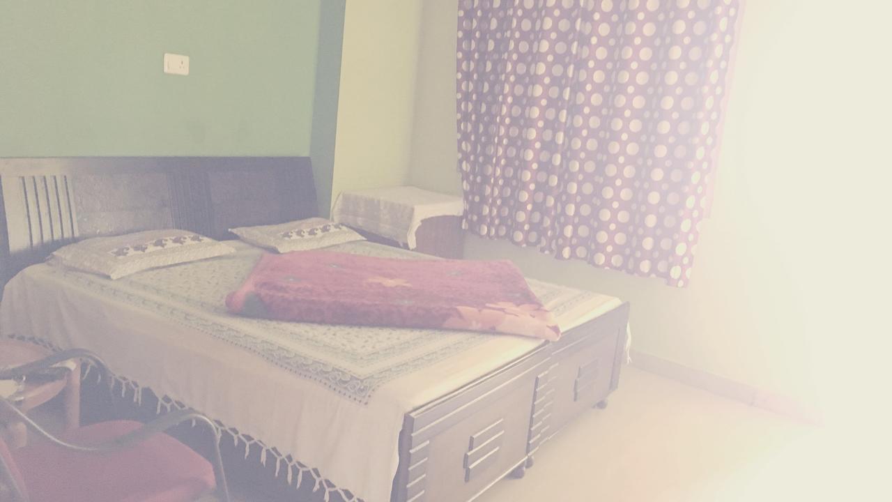 Anand Homestay Chail Esterno foto